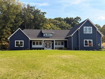 /international/us/64-peale-place-montgomery-ny-110105927228/