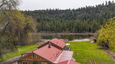 /international/us/13-terry-rd-elk-wa-110107518298/