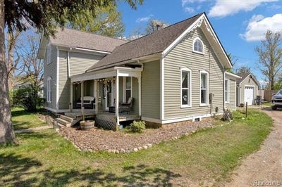 /international/us/4322-huron-street-north-branch-mi-110099309494/