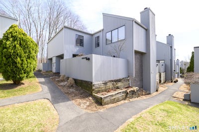 /international/us/1-apricot-lane-ridgefield-ct-110106930087/