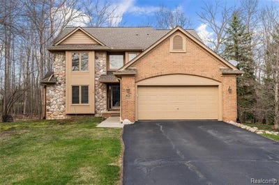 /international/us/5146-lagoons-circle-west-bloomfield-twp-mi-110107405104/
