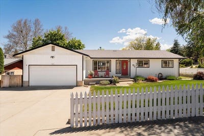 /international/us/639-evergreen-ln-yreka-ca-110108353689/