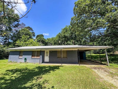 /international/us/505-pinecrest-dr-avinger-tx-110108917017/