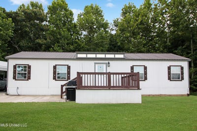 /international/us/317-lakeview-drive-yazoo-city-ms-110102468142/