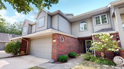 /international/us/9344-van-buren-street-crown-point-in-110108139362/