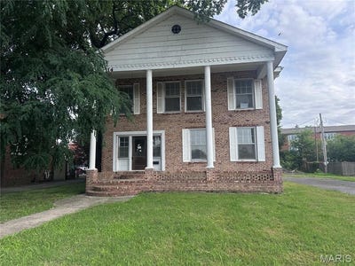 /international/us/114-w-north-street-sikeston-mo-110109479922/