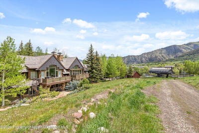 /international/us/509-oregon-trail-aspen-co-110108099226/