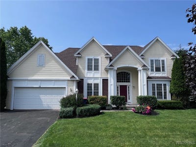 /international/us/16-post-side-lane-pittsford-ny-110100373241/