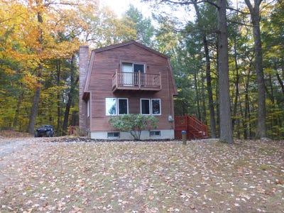 /international/us/141-lakewood-road-casco-me-110107401926/