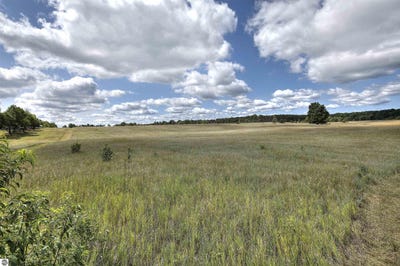 /international/us/0000-honor-highway-interlochen-mi-110101049450/?lang=zh-tw