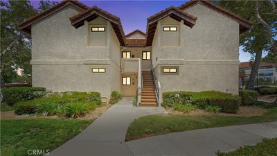 /international/us/8309-vineyard-rancho-cucamonga-ca-110108881349/