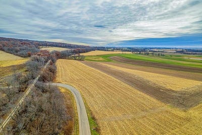 /international/us/lot-2-w-blue-mounds-road-barneveld-wi-110106075340/