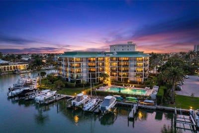 /international/us/845-collier-court-marco-island-fl-110107079858/