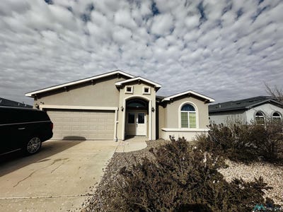 /international/us/4830-w-king-kelly-road-hobbs-nm-110104967751/