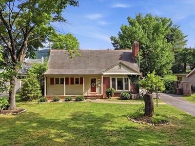 /international/us/1030-woodrow-ave-waynesboro-va-110108724065/
