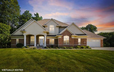 /international/us/2804-nw-deer-valley-drive-swisher-ia-110110078547/