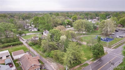 /international/us/0-washington-avenue-alton-il-110107381961/