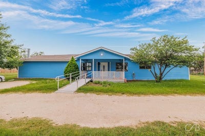/international/us/310-avenue-g-hawley-tx-110100969817/
