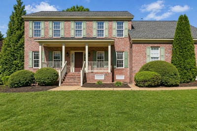 /international/us/4009-ambassador-cir-williamsburg-va-110107686420/