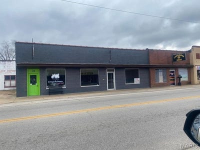 /international/us/116-n-main-st-piedmont-mo-110098215268/
