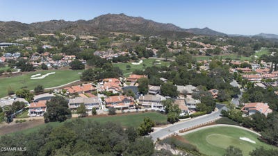 /international/us/1725-royal-saint-george-drive-westlake-village-ca-110108663029/