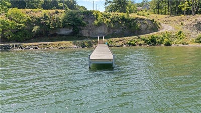 /international/us/1-red-cedar-falls-lane-starkey-ny-110100627436/