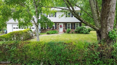 /international/us/1369-augusta-drive-castleton-on-hudson-ny-110109002775/