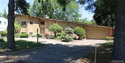 /international/us/19412-starlane-street-southfield-mi-110108629963/