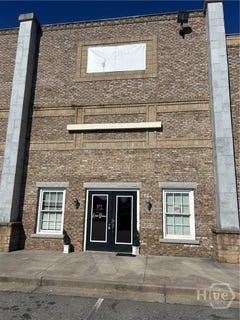 /international/us/225-cherokee-road-winterville-ga-110107308253/