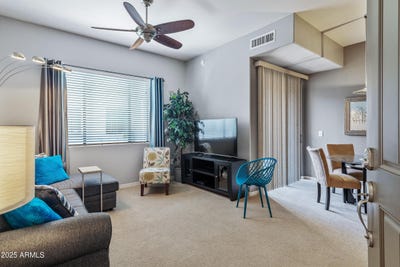 /international/us/3330-s-gilbert-road-chandler-az-110101150728/