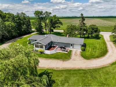 /international/us/2655-300th-street-madison-mn-110108781728/