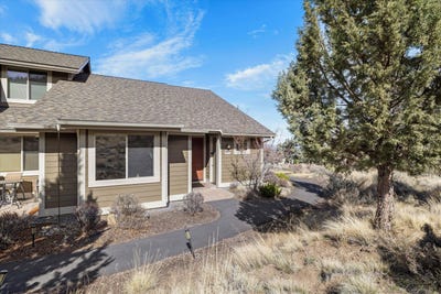 /international/us/10879-village-loop-redmond-or-110106449191/