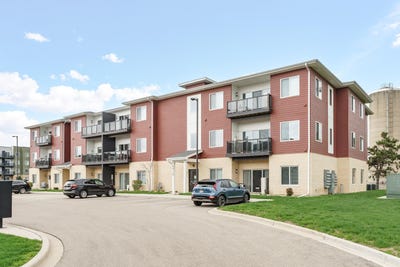 /international/us/4910-innovation-drive-deforest-wi-110107689903/