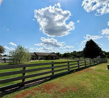 /international/us/14323-s-321st-east-avenue-coweta-ok-110109790748/