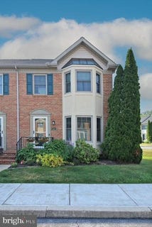 /international/us/525-cobblestone-lane-lancaster-pa-110108450890/