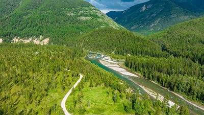 /international/us/15000-hwy-2-e-essex-mt-110100051004/