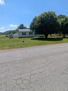 /international/us/9992-tinsley-ln-bent-mountain-va-110108752798/
