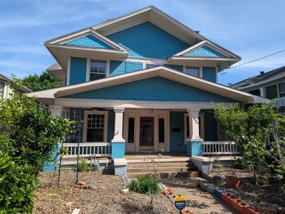 /international/us/4526-reiger-avenue-dallas-tx-110107484579/