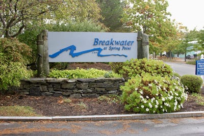 /international/us/148-breakwater-drive-south-portland-me-110107667402/