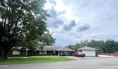 /international/us/2713-warren-drive-saint-paul-va-110097112363/?lang=en