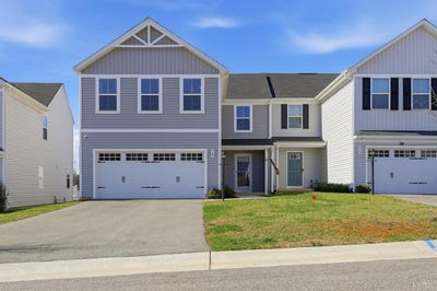 /international/us/109-robinia-road-lynchburg-va-110106562019/