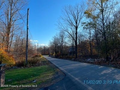 /international/us/elkview-drive-clifford-twp-pa-110105111521/