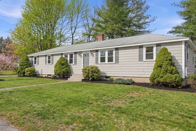 /international/us/18-20-genetti-cir-bedford-ma-110106479651/