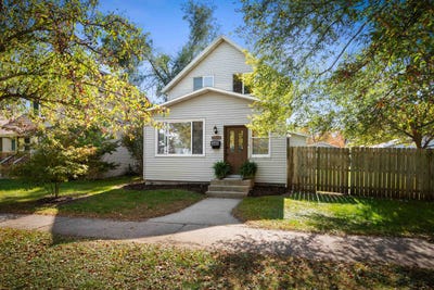/international/us/2501-ellis-street-stevens-point-wi-110120153766/