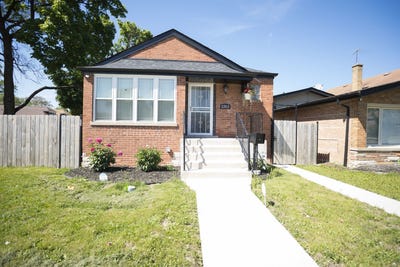 /international/us/2252-w-71st-street-chicago-il-110108151742/