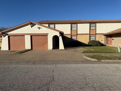 /international/us/1021-pleasant-valley-lane-arlington-tx-110104271009/