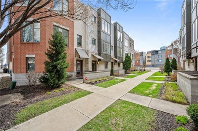 /international/us/1451-lindazzo-avenue-cleveland-oh-110098647181/