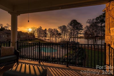 /international/us/103-n-cove-key-lane-mooresville-nc-110106212385/
