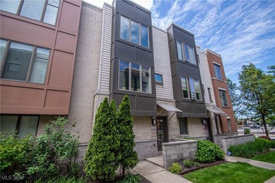 /international/us/1425-lindazzo-avenue-cleveland-oh-110100095268/