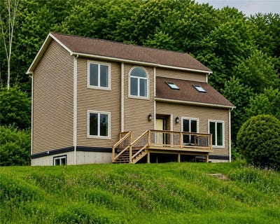 /international/us/2695-beeman-hollow-rd-addison-ny-110108857556/